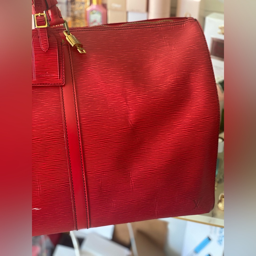 LOUIS VUITTON 'KEEPALL 60' RED EPI DUFFLE BAG - Picture 10 of 15